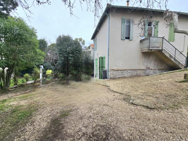 Marseille (13012) Maison sur terrain constructible Trois Lucs