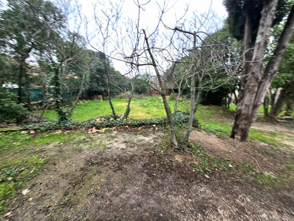 Marseille (13012) Maison sur terrain constructible Trois Lucs