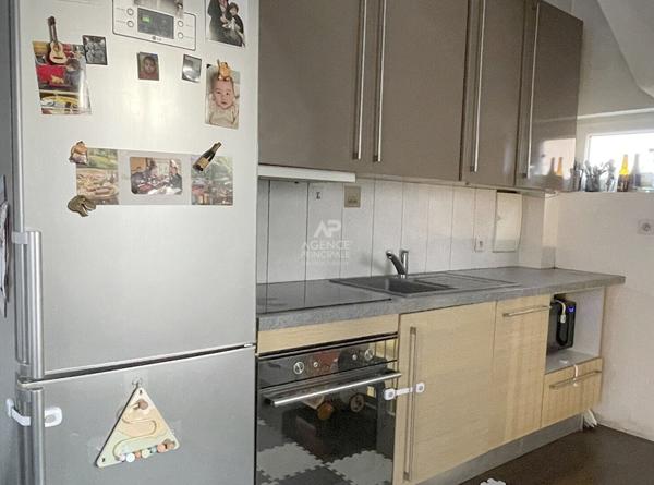 Viroflay - Maison de 3 pièces avec cour €390 000 ** - Référence 657-C