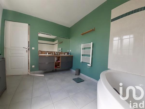 Maison à vendre 6 pièces 162 m² Saint-Pierre-en-Auge