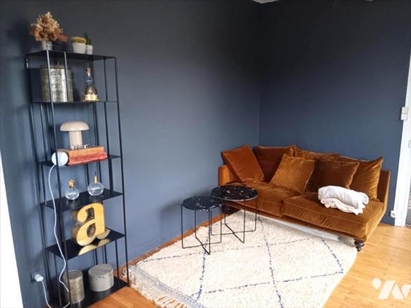 BIHOREL MAISON DE VILLAGE AVEC TERRASSES IDEALEMENT SITUEE