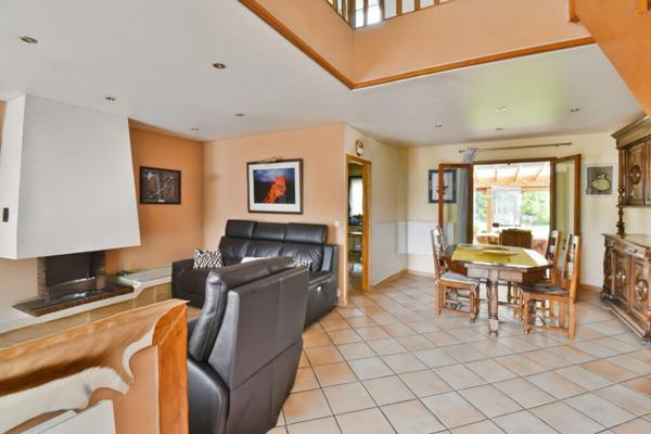 Maison à vendre 7 pièces 4 chambres BALLAINVILLIERS (91) 180m² -surface au sol 210m²-sur terrain arborée de 756m²