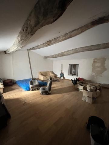 Maison à vendre |  Saint-Genès-de-Blaye |  4 pièces | 87 m²