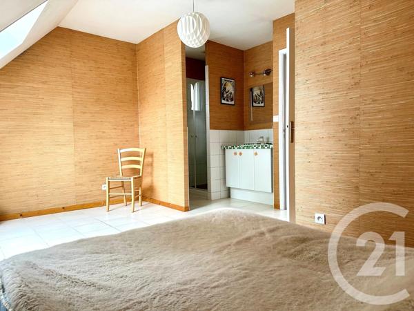 Maison à vendre  8 pièces - 159,07 m 2   VILLIERS SUR MARNE  - 94