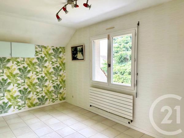 Maison à vendre  8 pièces - 159,07 m 2   VILLIERS SUR MARNE  - 94