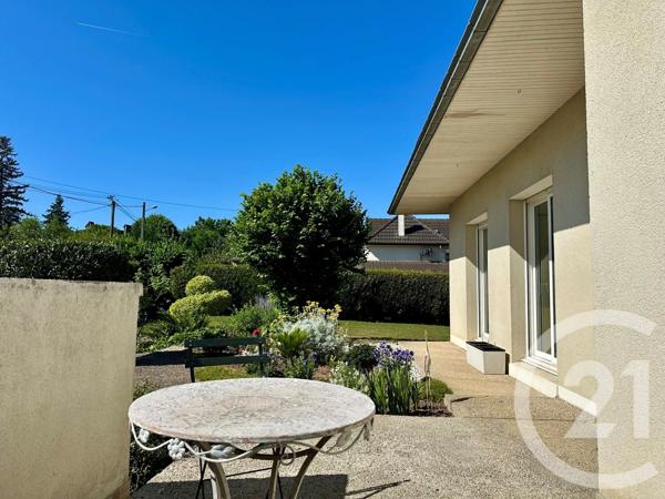 Maison à vendre  8 pièces - 159,07 m 2   VILLIERS SUR MARNE  - 94