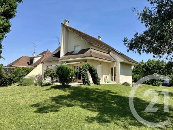 Maison à vendre  8 pièces - 159,07 m 2   VILLIERS SUR MARNE  - 94