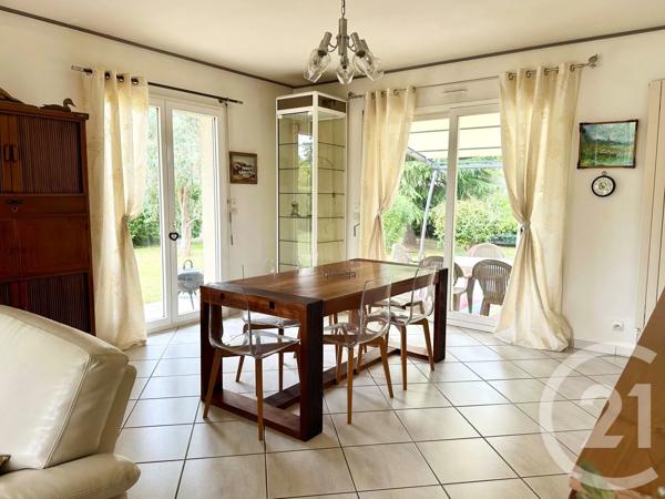 Maison à vendre  8 pièces - 159,07 m 2   VILLIERS SUR MARNE  - 94