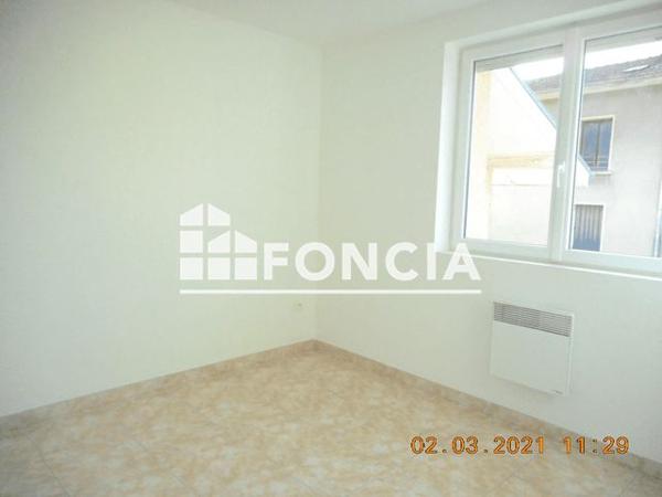 Location Appartement 3 pièces 50.95 m² - 89 ROUTE DE GRENOBLE St Barthelemy De Beaurepaire 38270