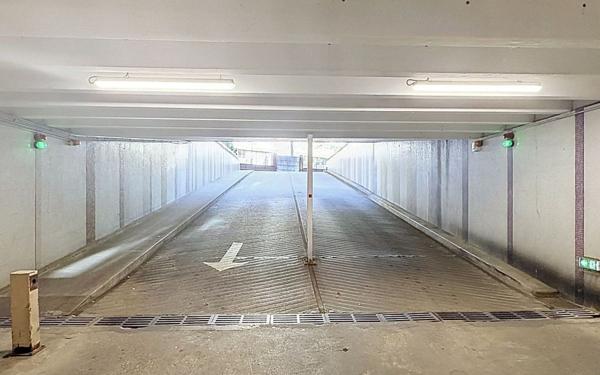 Stationnement à vendre