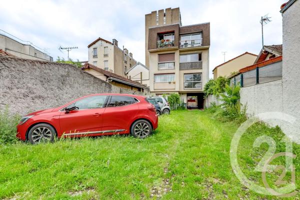 Appartement F1 à vendre  1 pièce - 30,60 m 2   LES LILAS  - 93