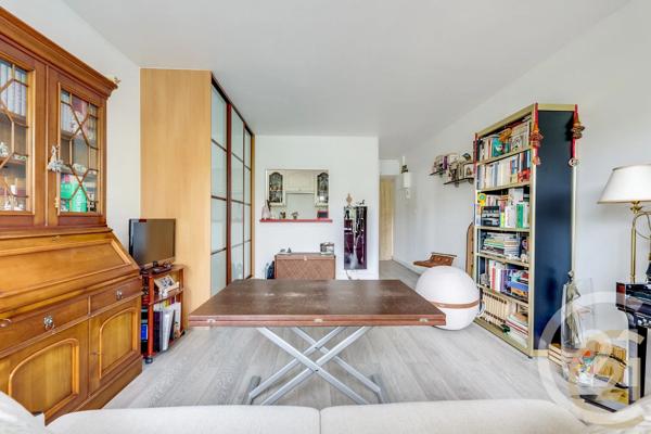 Appartement F1 à vendre  1 pièce - 30,60 m 2   LES LILAS  - 93