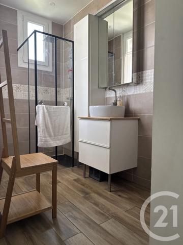 Maison à vendre  5 pièces - 117 m 2   SARCELLES  - 95