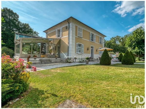 Maison à vendre 9 pièces 226 m² Dammartin-en-Goële