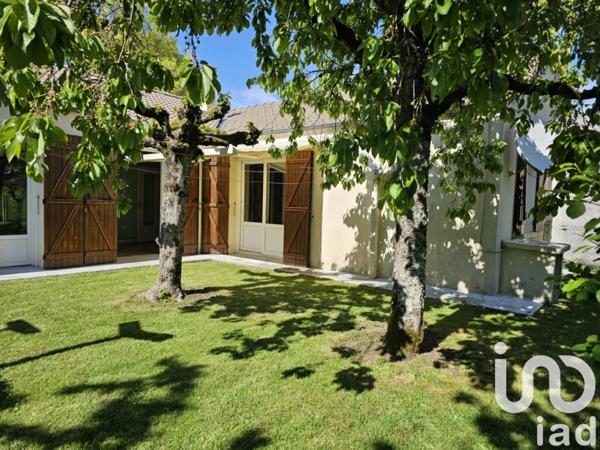 Maison 4 pièces de 92 m² à Cussac (87150)