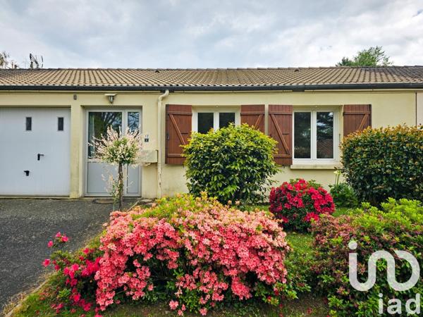Maison 4 pièces de 92 m² à Cussac (87150)