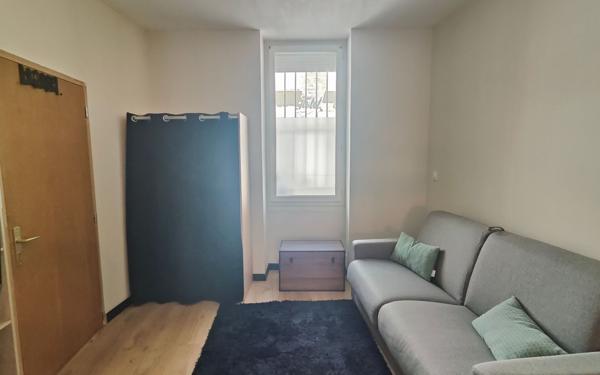 Appartement à louer    1 pièce • 25,04 m2 Avignon