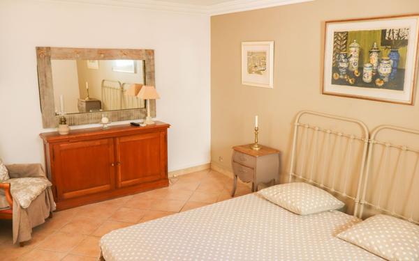 Maison à vendre    5 pièces •  Toulon