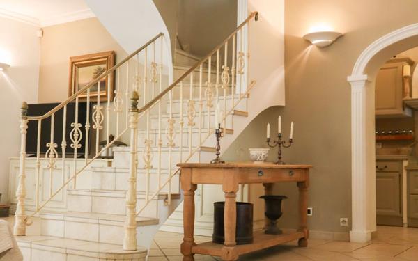 Maison à vendre    5 pièces •  Toulon