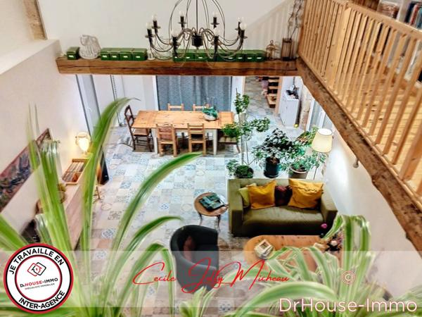 Maison à vendre 6 pièces de 205 m²
