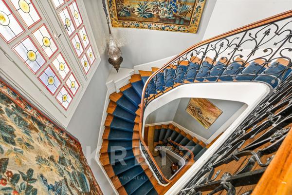 Paris XVIe – Hôtel particulier 1905 avec terrasse de 70 m² et ascenseur