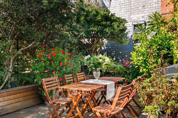 Paris XVIe – Hôtel particulier 1905 avec terrasse de 70 m² et ascenseur