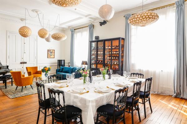 Paris XVIe – Hôtel particulier 1905 avec terrasse de 70 m² et ascenseur