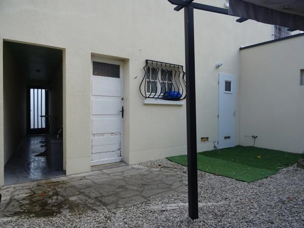 Local/bureau à vendre SULLY SUR LOIRE (45)