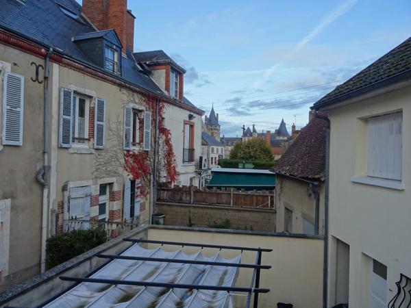 Local/bureau à vendre SULLY SUR LOIRE (45)