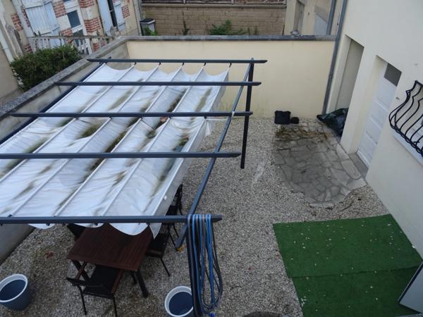Local/bureau à vendre SULLY SUR LOIRE (45)