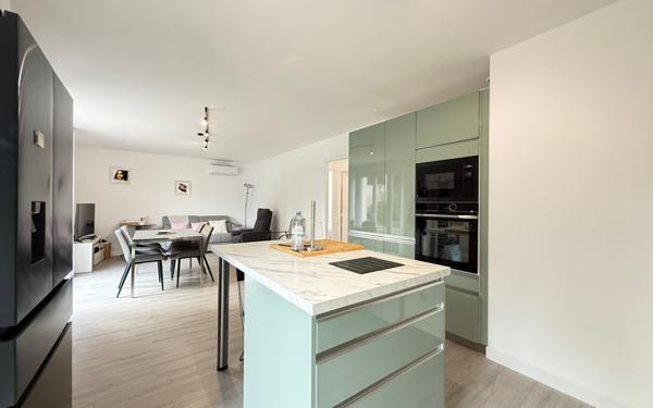 Maison à vendre    3 pièces •  Royan