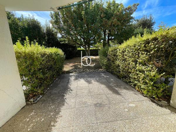 ARZON Appartement 2 pièces 33 m²