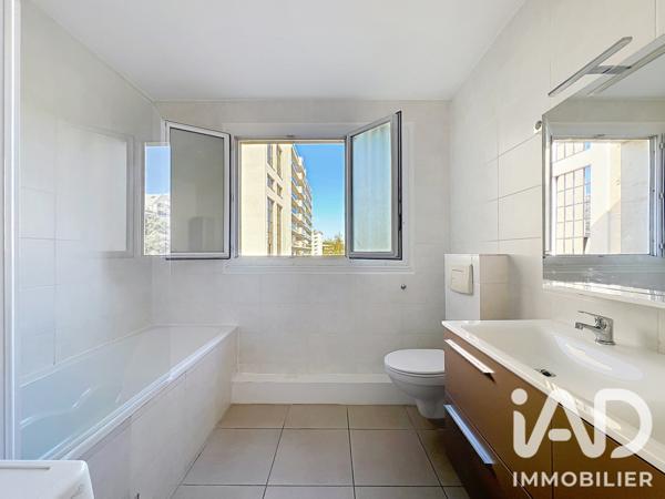Appartement à vendre 3 pièces 56,79 m² Boulogne-Billancourt