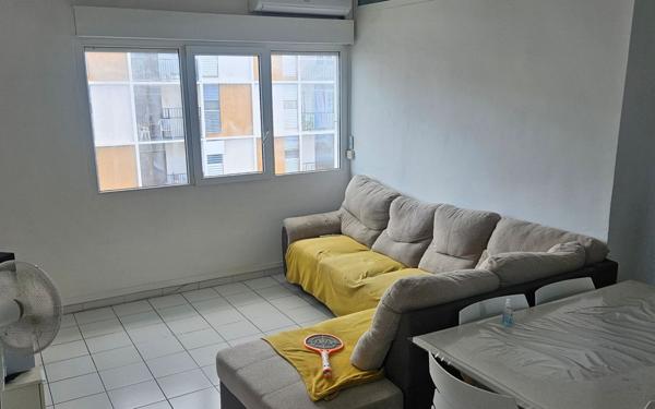 Appartement à vendre    4 pièces • 96,83 m2 Pointe-à-Pitre