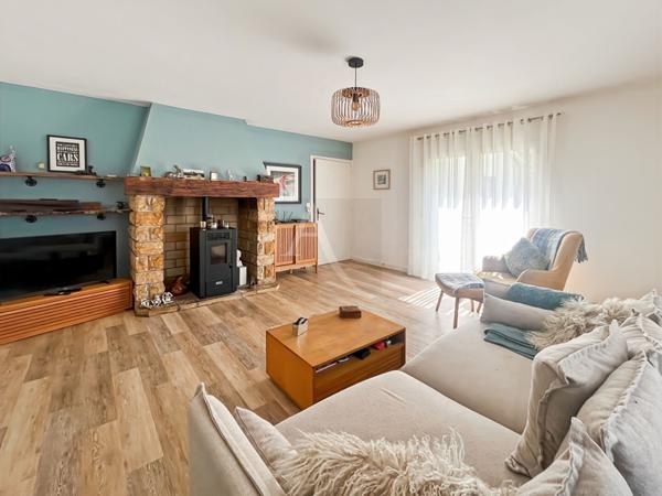 Maison plain pied avec grange, belle rénovation!