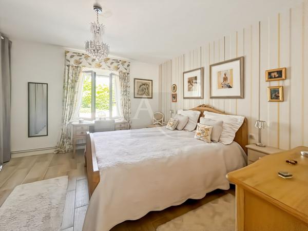 Maison plain pied avec grange, belle rénovation!