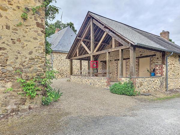 Maison  115 m2 avec dépendances et étang