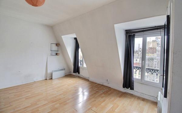 Appartement à vendre    1 pièce • 24,48 m2 Paris 17