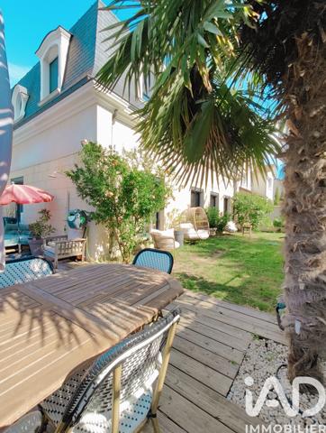 Maison à vendre 6 pièces 156 m² Carrières-sur-Seine