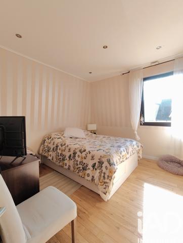 Maison à vendre 6 pièces 156 m² Carrières-sur-Seine