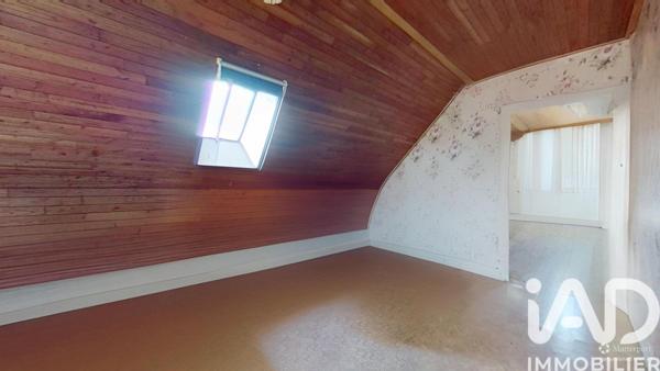 Maison à vendre 6 pièces 112 m² Ally