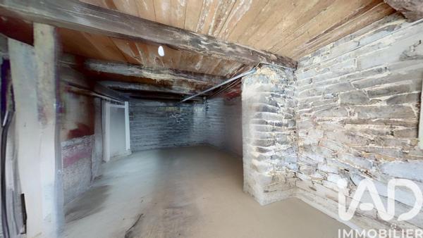 Maison à vendre 6 pièces 112 m² Ally