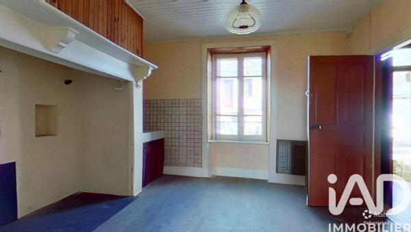 Maison à vendre 6 pièces 112 m² Ally