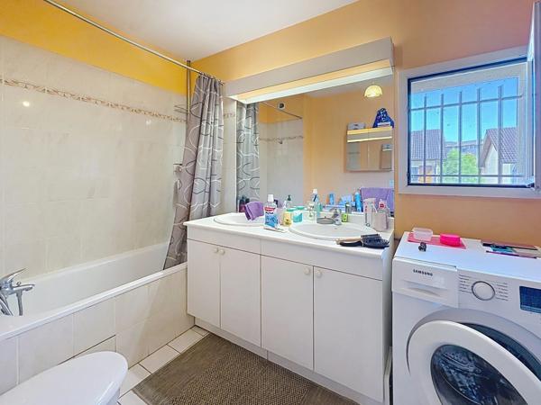 Maison à vendre 5 pièces VILLE LA GRAND (74)