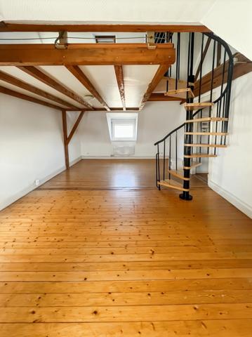 67201 ECKBOLSHEIM – 2 PIÈCES – DERNIER ÉTAGE – MEZZANINE – CALME – CAVE