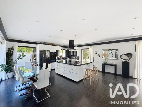 Maison à vendre 6 pièces 150 m² Montlignon