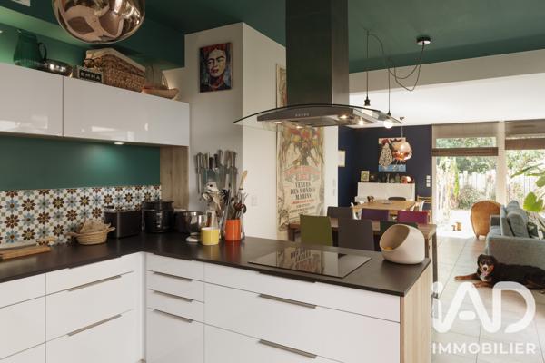 Maison à vendre 9 pièces 208 m² Rezé