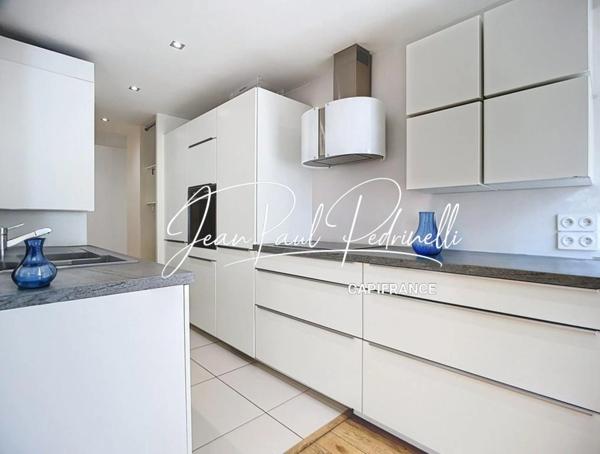 LYON 3ᵉ PART-DIEU SUD - Appartement 4 pièces 82 m²avec balcon SUD– possibilité garage, Idéal actifs, étudiants, familles ou investisseurs