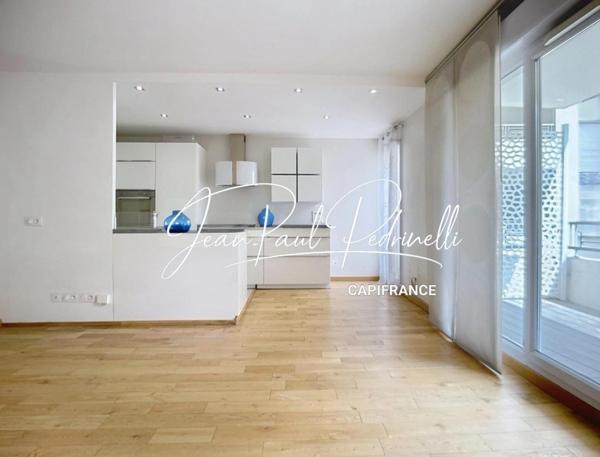 LYON 3ᵉ PART-DIEU SUD - Appartement 4 pièces 82 m²avec balcon SUD– possibilité garage, Idéal actifs, étudiants, familles ou investisseurs