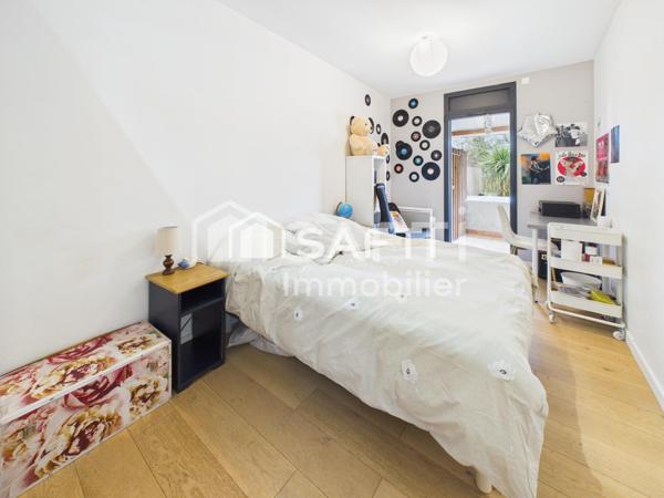 Maison familiale, grand terrain, plain-pied, 4 chambres.